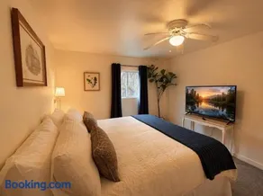 Ojai Orchard House - Private Standalone Home - Image 1