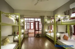 Light Of Kashmir homestay - Image 2