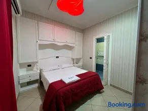 Hotel Tiffany - Image 3