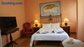 Saint Nicolas Mansion in Syros Ermoupolis - Image 4