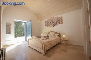 TD Villa Trulli Il Bergamotto Pool Med Charm - Image 3