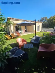 Maison pinarello à 200 mètres de la plage - Image 1