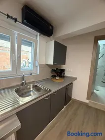 hidden modern studio - Image 3