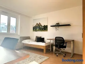 Roomy Apartments for Families and Groups - Image 1