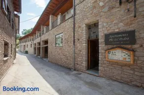 Apartaments Castellar de n'Hug - Image 1
