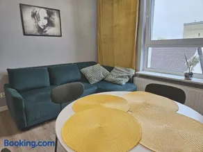 Urban Jungle - Grey Apartment - Image 4