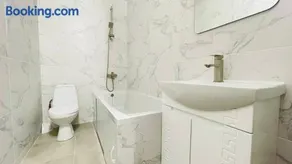 new apartment near the center квартира в новому будинку поруч з центром - Image 2
