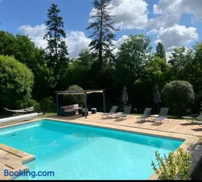 La Maison du Jardin – Landhaus mit großem Pool und WLAN - Image 1