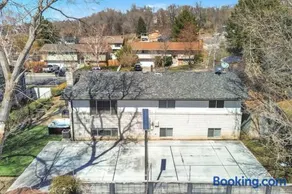 Awesome house near BYU with lots of amenities - Image 2