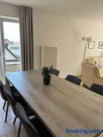 Ruim zonnig appartement op 50m van strand - Image 4