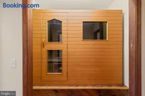 For a private, stunning vacation home or retreat - Image 4