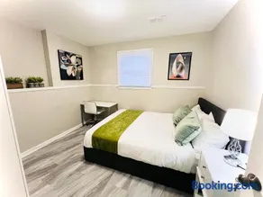 Oxon Hill Cosy Middle Unit 2 bedroom and 1bath near Gaylord - Image 2