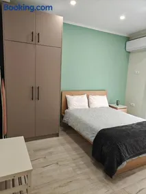 Central Modern Living Apartment 1 - Image 1