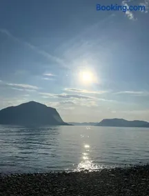 Hundeidvik Fjord Retreat - Fjord Panorama - Image 2