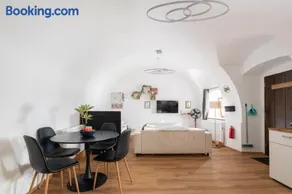 2 Room Apartment - 5 Guests - Ground Floor - Modern - Image 2