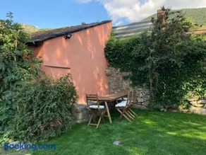Cal Barné, acogedor alojamiento con jardín en Das - Image 3