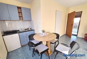 Silver Apartman Patince - Image 2