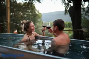 Zaire Lodge - Image 1
