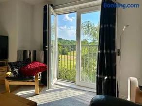 Light & Airy flat, Amazing view - Image 1