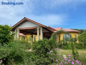 Kapal Terbang Guest House Langkawi - Image 3
