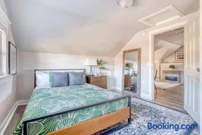 Stay Portland - Luxury Portland Gem! 99 Walk Score, New Remodel - Image 1