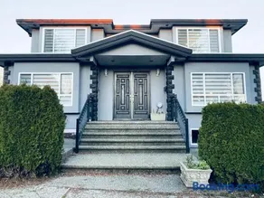 5 Minutes away from Edmonds Station! Ideal location for all events & attractions - Image 2