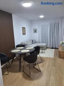 Apartman Zrinka - Image 1