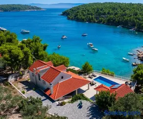 Familienfreundliche gemütliche Villa mit Pool, Sauna und Grill | Poolblick | Hunde erlaubt - Image 1