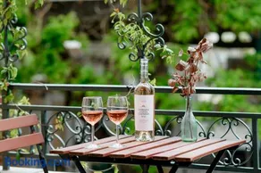 Circle Inn - Image 2