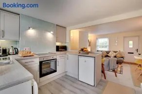1 Bed in West Runton oc-2042 - Image 2