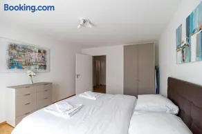 Executive 2BR flat in the city centre - Mainau 9 - Image 4