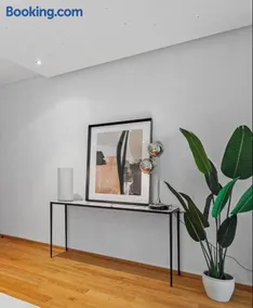 Prestige Living, 2BR Luxury Apartment, Koliba location, free parking - Image 3