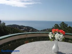 Torre - Image 1