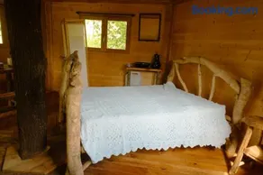 Hébergement insolite cabane perché - Image 3