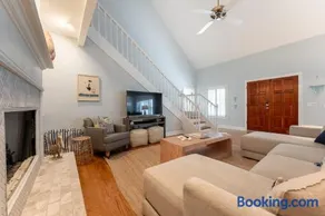 Rockaway Beach - Luxury St Simons Island Rental with Private Pool Near Pier Village - Image 3