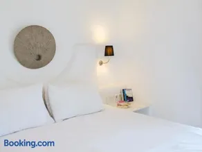 Pearls of Mykonos - Image 3