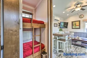 Hidden Gem Cottages & Cozy Suites At Equestrian House - Image 3