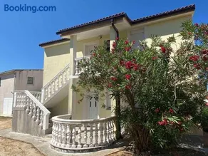 Apartmani Vlahek Stara Novalja - Image 2