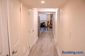Oshawa Two Bedroom Private Suite - Image 3
