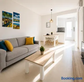 Oasis Holiday House - Image 2