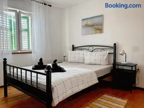 Apartment Dalmatera - Image 5