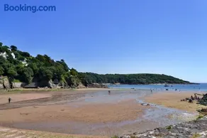 Finest Retreats - Paws Rest - Image 5