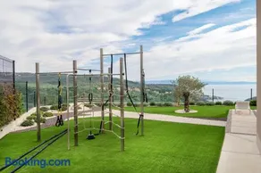 Liberty Hill - Image 2