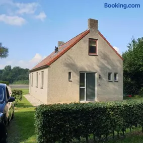 Gezellige vakantiewoning aan het water in Ewijk - recreational only no workers - Image 2