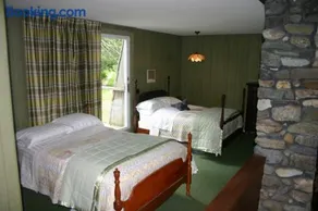Everett Cottage at Indian Point in Bar Harbor - Image 5