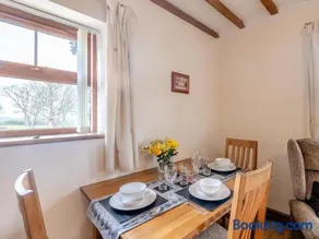 2 Bed in Aberystwyth oc-twlct - Image 3