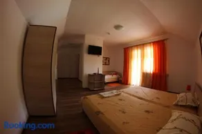 Pensiune Ștefania - Image 3