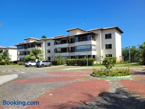 Cond Genipabu Club House a 900mts Praia Guarajuba com Jardim, 3 Quartos, Vagas de Garagem e Cozinha totalmente Equipada - Image 2