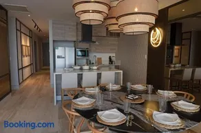 Beachfront apartment - Image 1