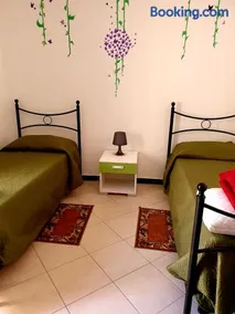 La Gardenia - Image 3